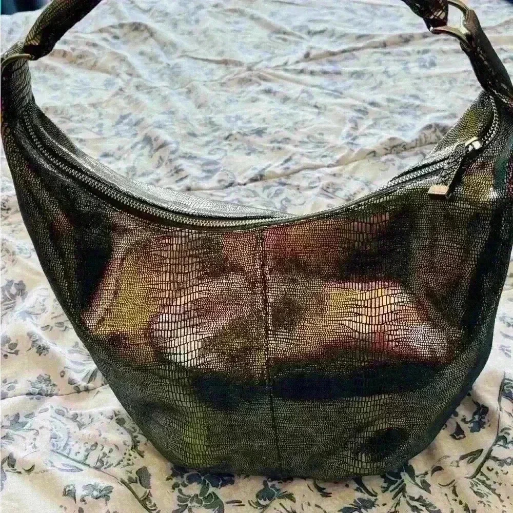 Calvin Klein shoulder purse like new - Picture 11 of 11